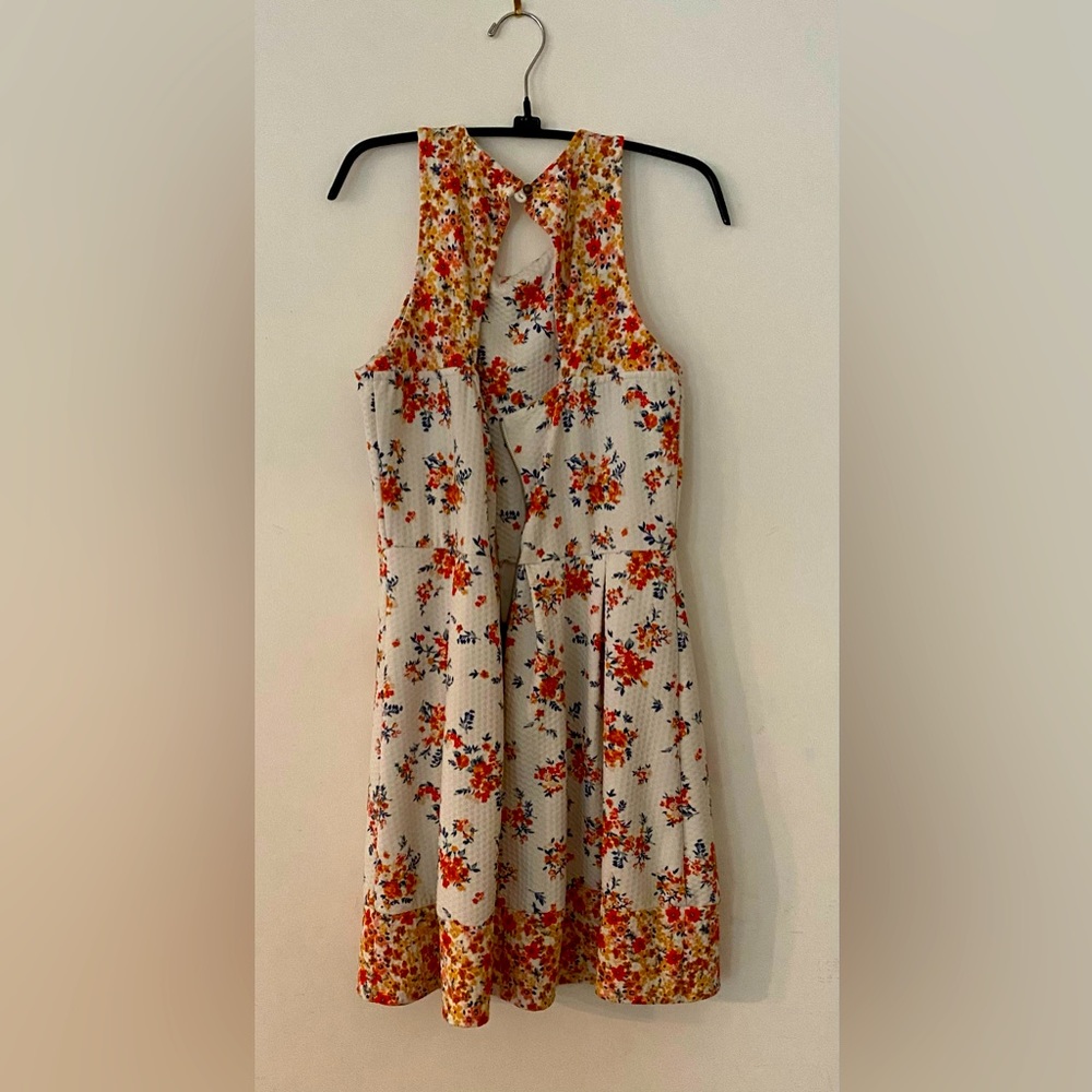 Floral Dress, Brand: Rewind, size: Large